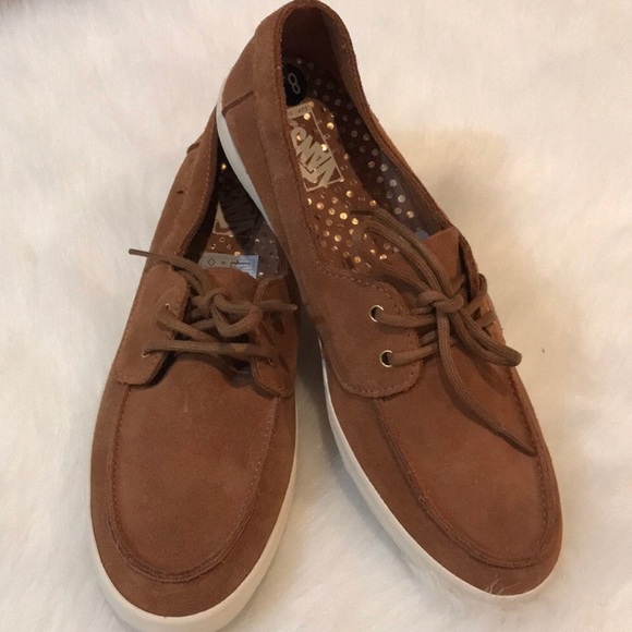 Vans Shoes - Just Today Vans suede surf riders 8.5 but best 8